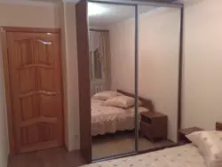   , , .  , 9, . '  8