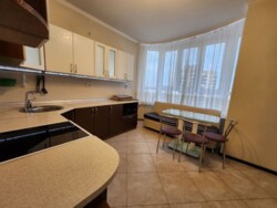 Здається квартира Київ, Дарницький, Анни Ахматової, 34 фото 2 Здається квартира Київ, Дарницький, Анни Ахматової, 34 фото 2