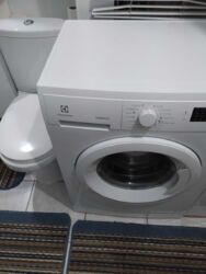   , , , 3 , . ˳  18
