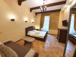 Здається квартира Київ, Шевченківський, ул. Мала Житомирська, 16/3 фото 1 Здається квартира Київ, Шевченківський, ул. Мала Житомирська, 16/3 фото 1