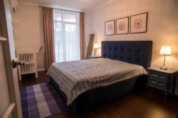 Здається квартира Петрицького, 15, Київ, Святошинський, м. Святошин фото 1 Здається квартира Петрицького, 15, Київ, Святошинський, м. Святошин фото 1