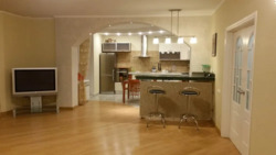 Здається квартира Київ, Шевченківський, Герцена, 17-25 фото 6 Здається квартира Київ, Шевченківський, Герцена, 17-25 фото 6