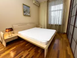 Здається квартира Київ, Печерський, вул. Предславинська, 24 фото 5 Здається квартира Київ, Печерський, вул. Предславинська, 24 фото 5