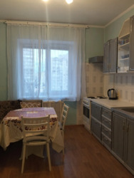 Здається квартира Київ, Дніпровський, Миколи Бажана, 26, м. Харківська фото 1 Здається квартира Київ, Дніпровський, Миколи Бажана, 26, м. Харківська фото 1