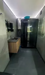   , , 3   8