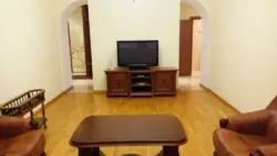 Здається квартира Київ, Дарницький, вул. Княжий Затон, 21 фото 1 Здається квартира Київ, Дарницький, вул. Княжий Затон, 21 фото 1