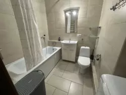 Здається квартира Київ, Дарницький, Бориса Гмирі, 12Б, м. Позняки фото 3 Здається квартира Київ, Дарницький, Бориса Гмирі, 12Б, м. Позняки фото 3