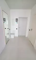   , , 3   9
