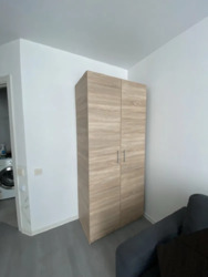   , ,    9