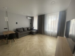 Здається квартира Столичне шосе, 1Б, Київ, Голосіївський фото 2 Здається квартира Столичне шосе, 1Б, Київ, Голосіївський фото 2