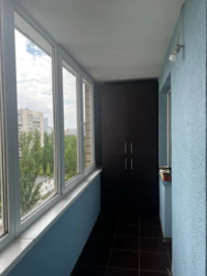   , , 5  8