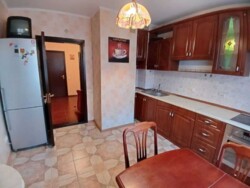 Здається квартира Феодосійський провулок, 14-А, Київ, Голосіївський, м. Деміївська фото 10 Здається квартира Феодосійський провулок, 14-А, Київ, Голосіївський, м. Деміївська фото 10