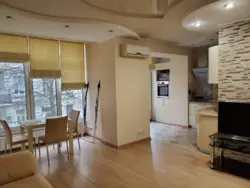 Здається квартира Київ, Шевченківський, Гончара, 47/49 фото 4 Здається квартира Київ, Шевченківський, Гончара, 47/49 фото 4