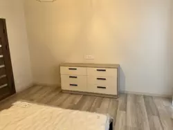   , , .  , 8  9