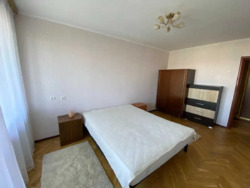   , , 8  2