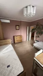   , ', . , 13  2