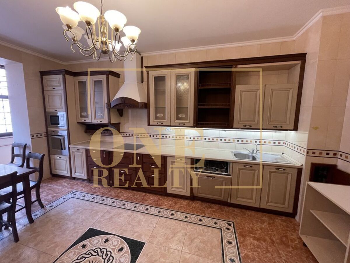 🏡 Оренда 4-кімнатної квартири | вул. Паторжинського, 14 | Центр Києва фото 1 🏡 Оренда 4-кімнатної квартири | вул. Паторжинського, 14 | Центр Києва фото 1