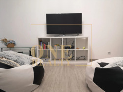 ������� 3-������� �������� � �� Richmond, �������� � � ������ ������������ �� ������-������� ���� 3