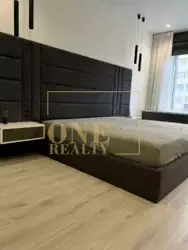 🏙   90 ² | ,    13