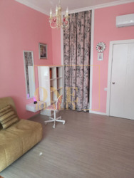 ������� 3-������� �������� � �� Richmond, �������� � � ������ ������������ �� ������-������� ���� 12