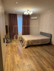 🏡   4-  | . , 10  5