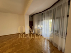 🏡  4-  | . , 14 |    9