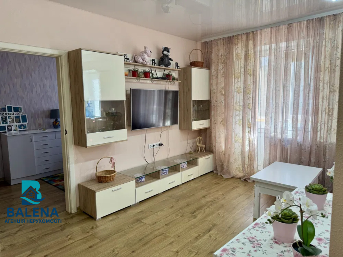 Здається квартира Київ, Подільський, Мостицький масив, Автозаводська вул., 87, м. Оболонь фото 1 Здається квартира Київ, Подільський, Мостицький масив, Автозаводська вул., 87, м. Оболонь фото 1