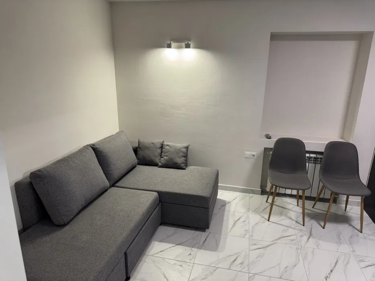 Голосіівський р-н, метро Голосіївська, вул. Голосіївська, 17 фото 1 Голосіівський р-н, метро Голосіївська, вул. Голосіївська, 17 фото 1