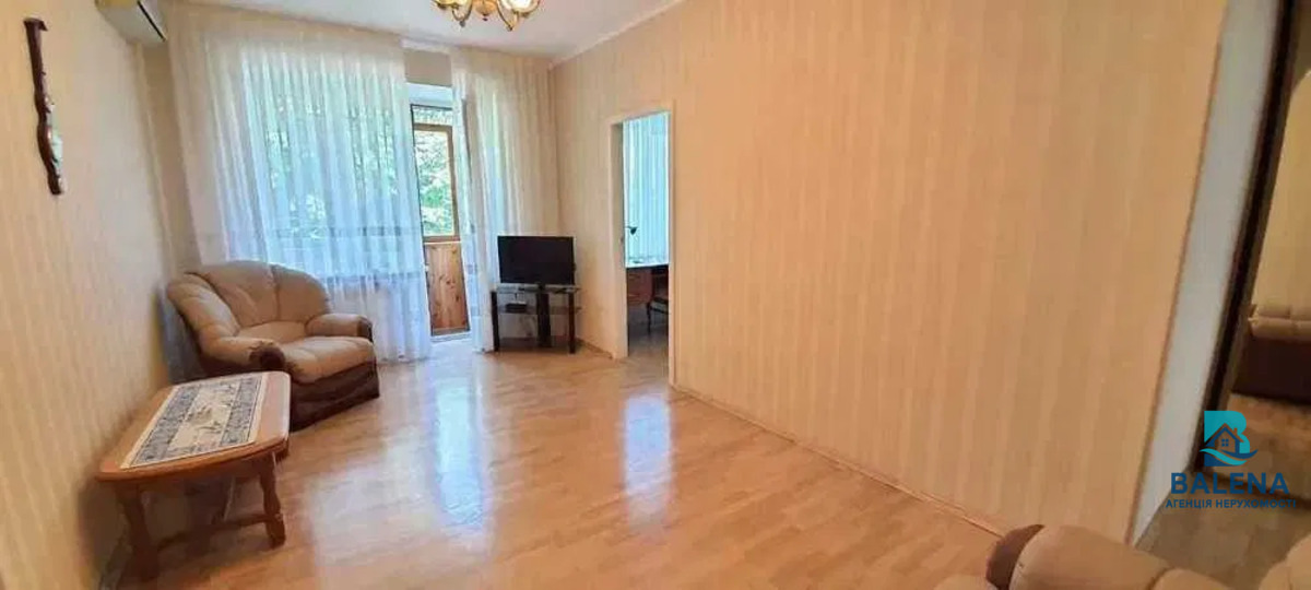 Печерський/Печерська/бул. Лесі Українки 13 фото 1 Печерський/Печерська/бул. Лесі Українки 13 фото 1