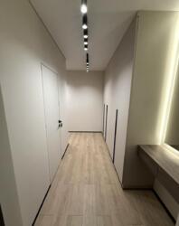 ������/�������������/�� �Manhattan �ity�/�����. ������������, 11, �.3 ���� 13