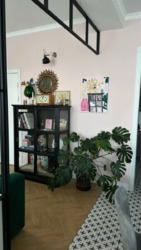 ������ 3� - ���. ������, 18/16, �� Henesi House. ���� 2