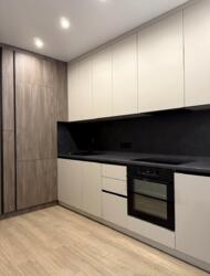 ������/�������������/�� �Manhattan �ity�/�����. ������������, 11, �.3 ���� 7