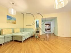 Здається квартира Київ, Святошинський, Відпочинку вул., 12 фото 1 Здається квартира Київ, Святошинський, Відпочинку вул., 12 фото 1