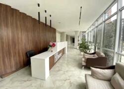 ������/�������������/�� �Henesi House�/���. ������ 18/16 ���� 8