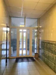 Здається квартира Київ, Дарницький, Осокорки, Урлівська вул., 40, м. Осокорки фото 11 Здається квартира Київ, Дарницький, Осокорки, Урлівська вул., 40, м. Осокорки фото 11