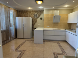 Здам 3к. квартиру вул. Голосіївська 13а фото 10 Здам 3к. квартиру вул. Голосіївська 13а фото 10