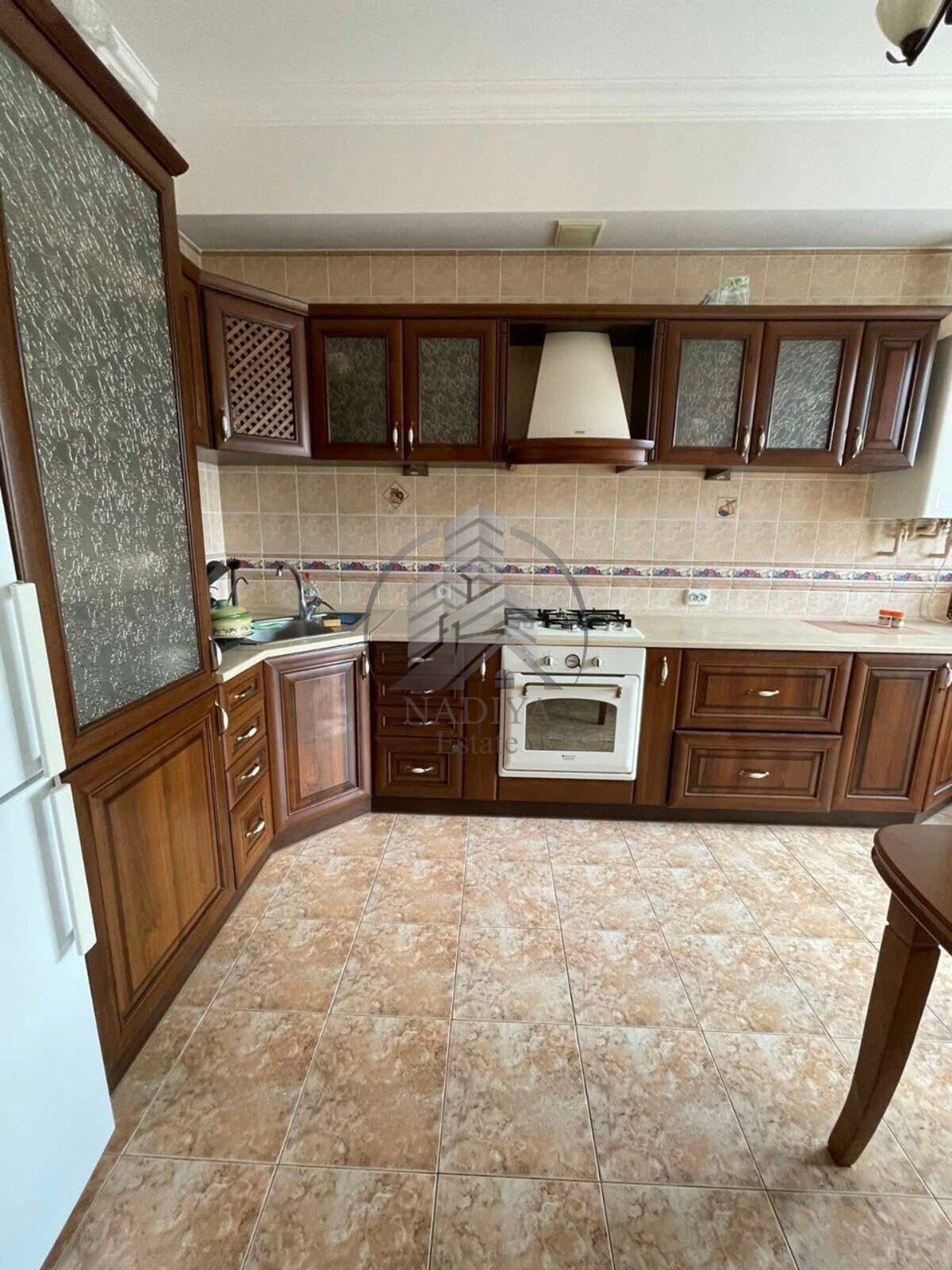 Оренда 2-кімнатної квартири по вул. Петлюри фото 1 Оренда 2-кімнатної квартири по вул. Петлюри фото 1