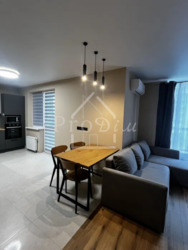 ������� �������� ����� ����������� ���. (������� ������), 10�, ���, ����������, ������, �. ������ ���� 1