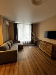 ������� �������� ����� ����������� ���. (������� ������), 10�, ���, ����������, ������, �. ������ ���� 3