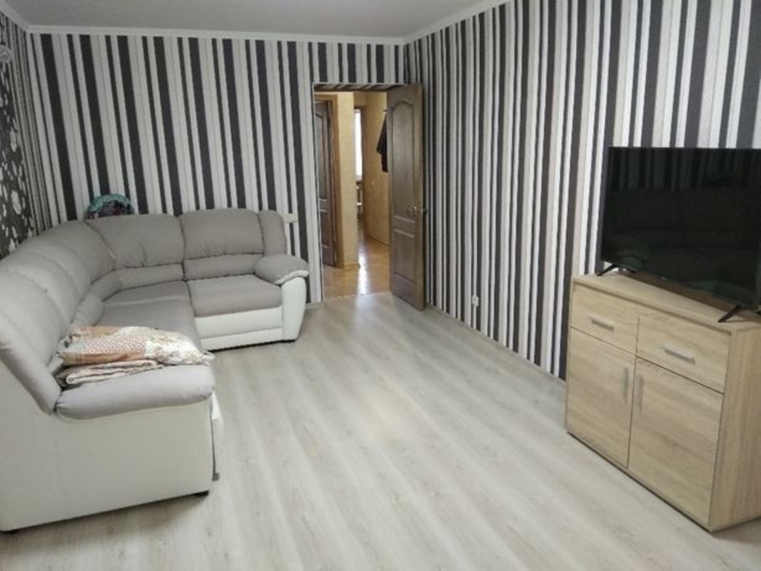 Сдам в аренду 2 ком квартиру район Алмазний №111046092 фото 1 Сдам в аренду 2 ком квартиру район Алмазний №111046092 фото 1
