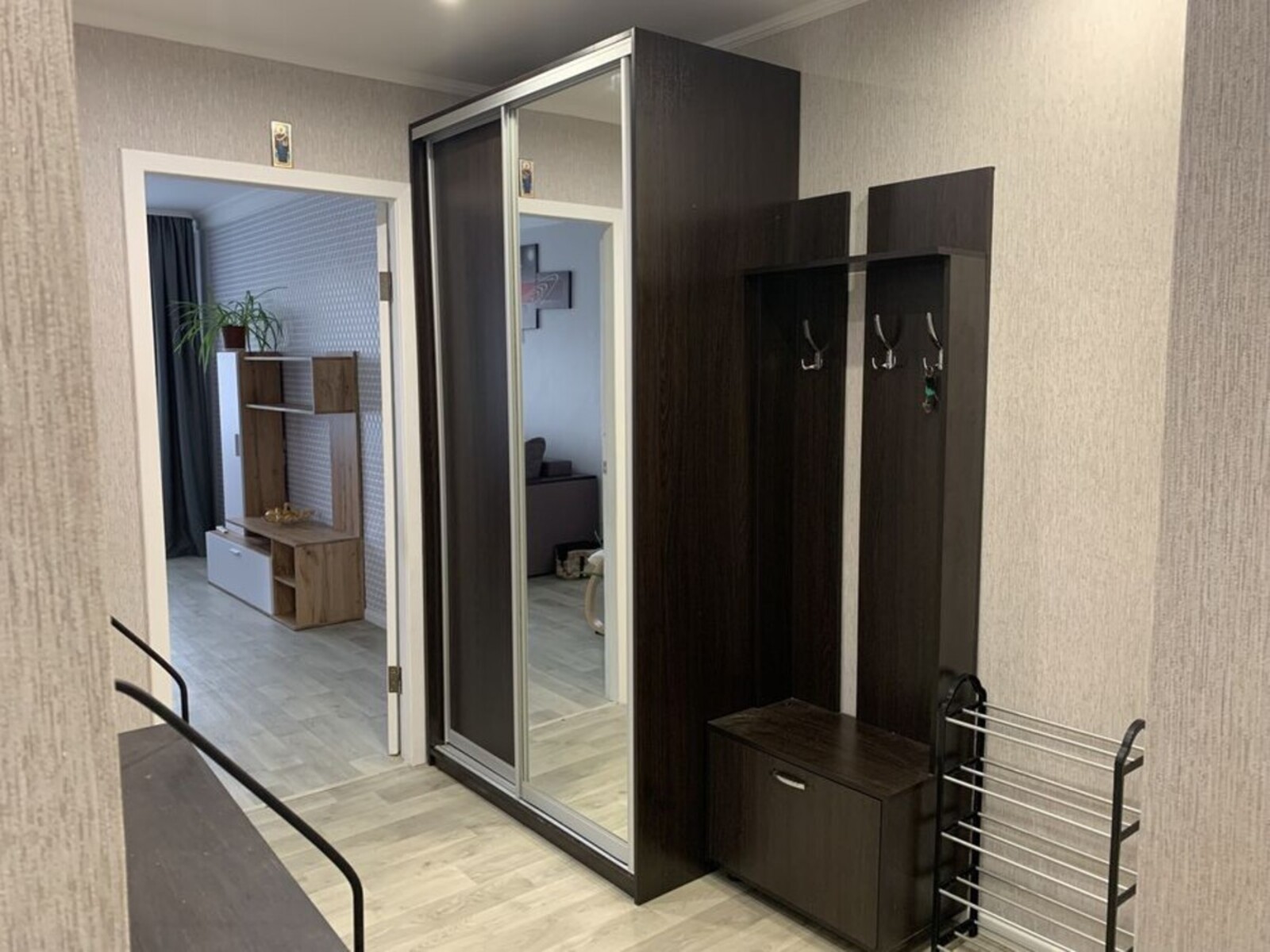 Оренда квартири на Алмазному код № 111-896-227 фото 1 Оренда квартири на Алмазному код № 111-896-227 фото 1