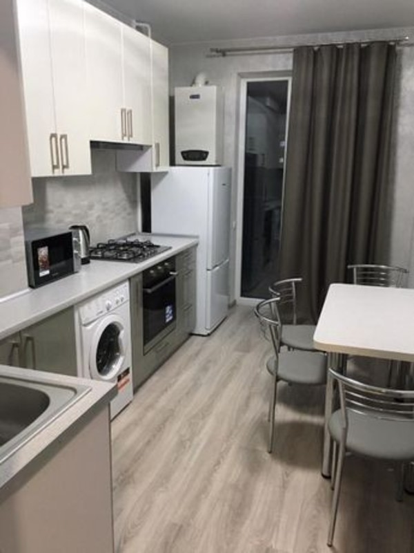 Сдам однокомнатную квартиру в элитном доме № 111115042 фото 1 Сдам однокомнатную квартиру в элитном доме № 111115042 фото 1