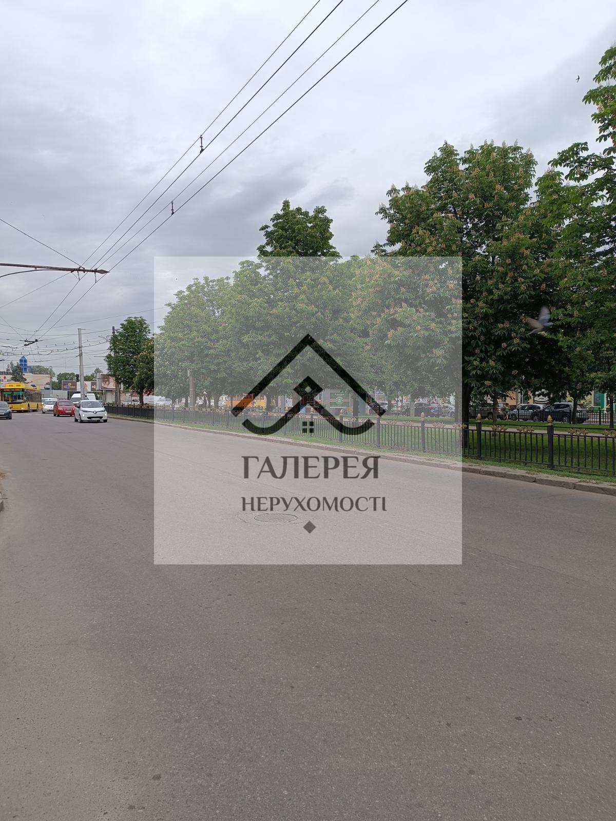 Оренда 1 кімнатної квартири в Центральній частині міста по вул. Соборності код № 111-962-885 фото 1 Оренда 1 кімнатної квартири в Центральній частині міста по вул. Соборності код № 111-962-885 фото 1