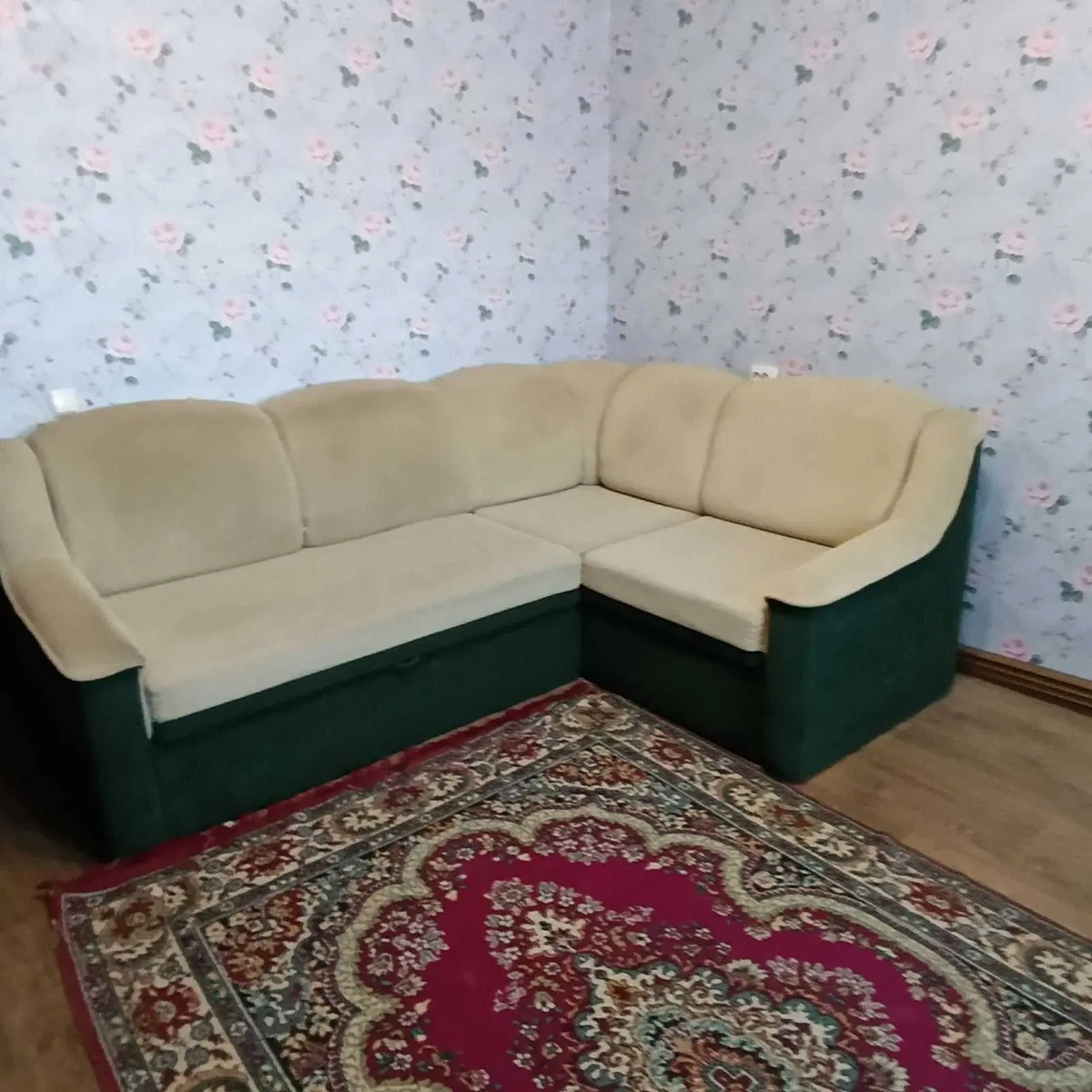 Оренда 1 кімнатної квартири на Леваді код № 111-975-712 фото 1 Оренда 1 кімнатної квартири на Леваді код № 111-975-712 фото 1