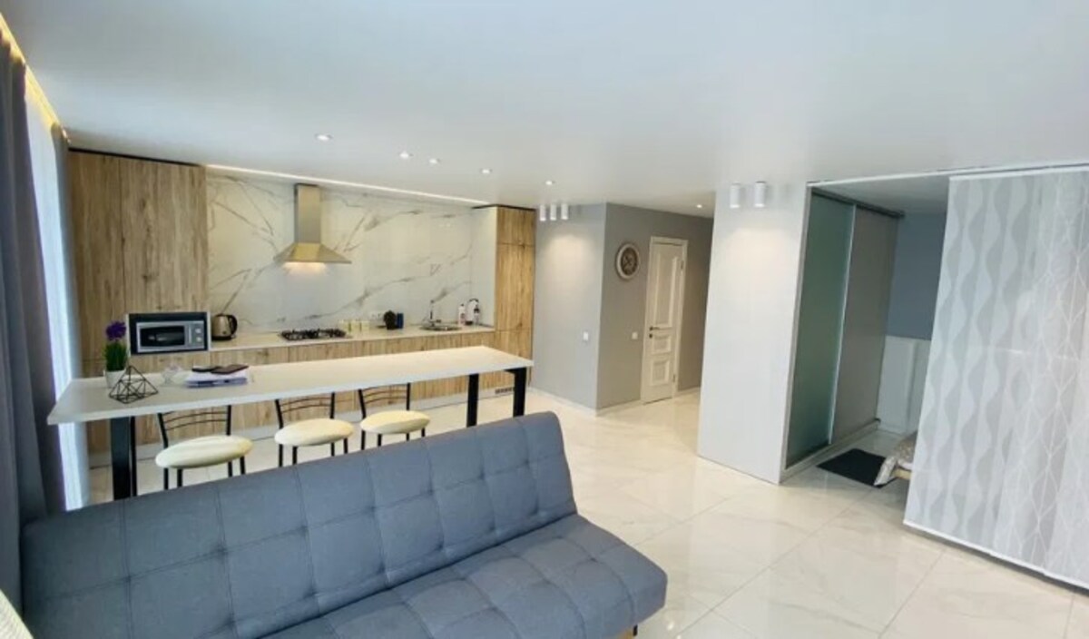 ������ 1-��������� �������� � ������ � ����� ���� ��'��� � 111358087 ���� 1