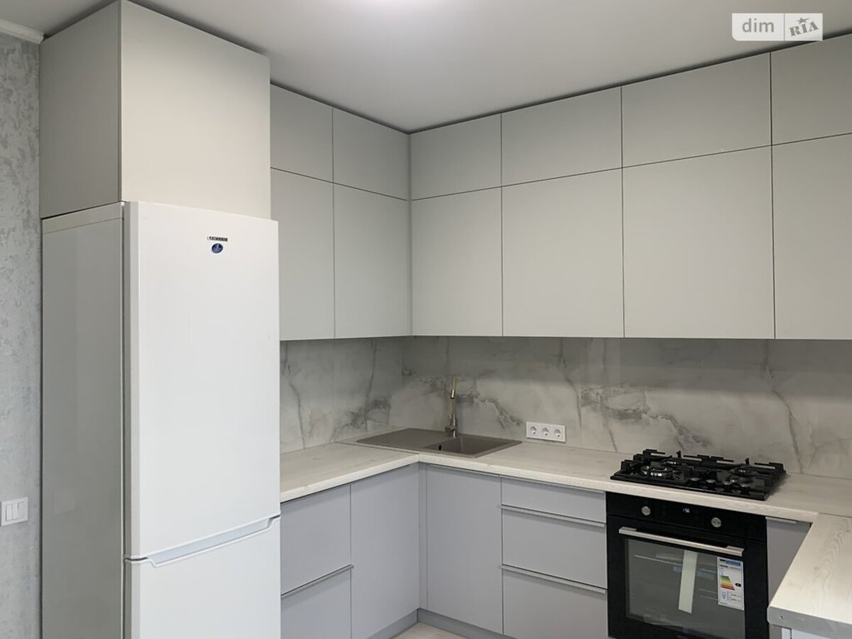 ������������ ������ 2� �������� �� �����. ���� ��� �111825008 ���� 1