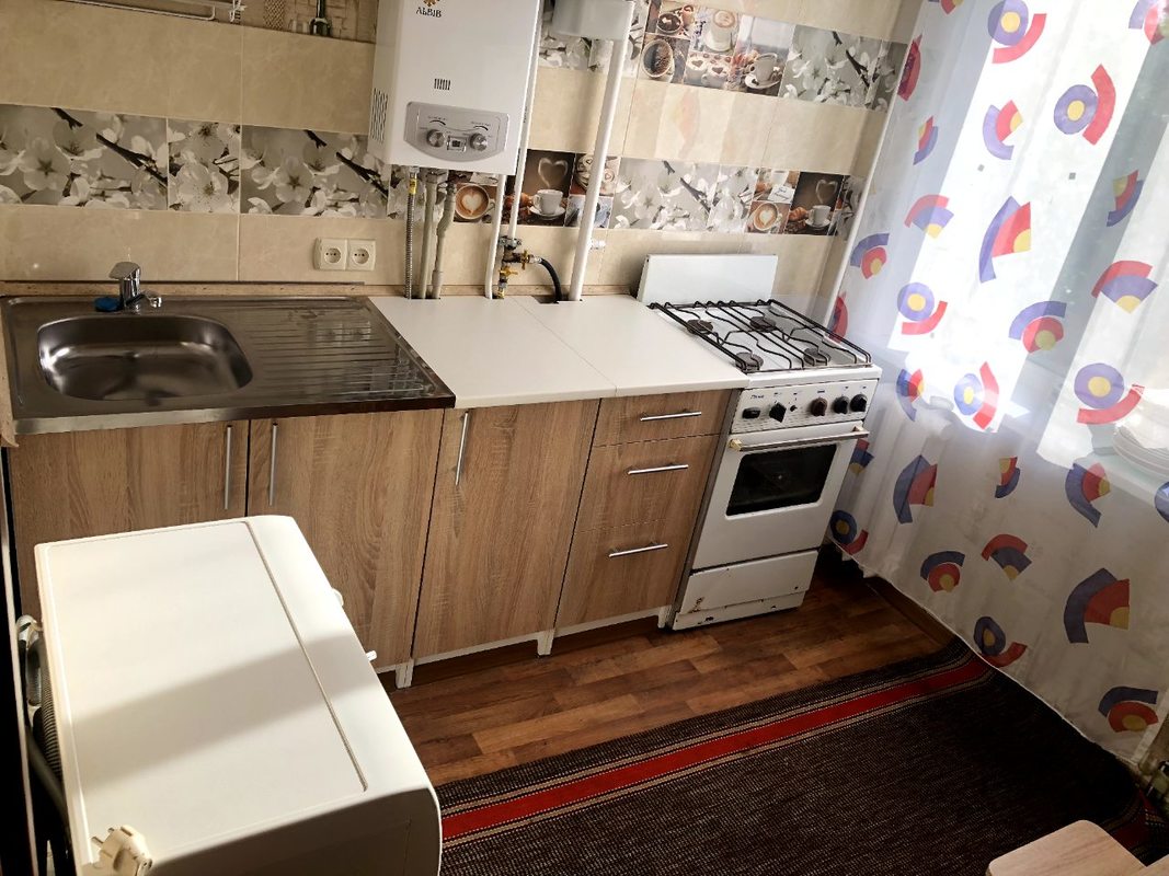 Сдам 1-комнатную квартиру на Фурманова Объект № 11717726 фото 1 Сдам 1-комнатную квартиру на Фурманова Объект № 11717726 фото 1