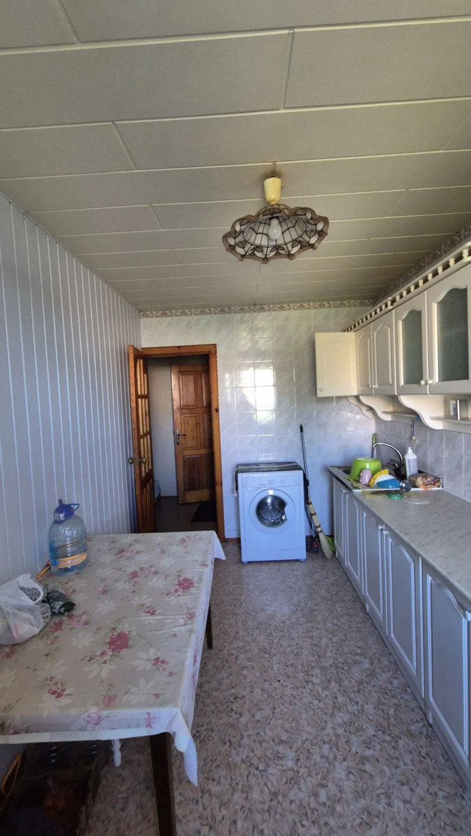 Оренда 3-х кімнатної квартири в районі Ін.Звязку код № 111-988-554 фото 1 Оренда 3-х кімнатної квартири в районі Ін.Звязку код № 111-988-554 фото 1