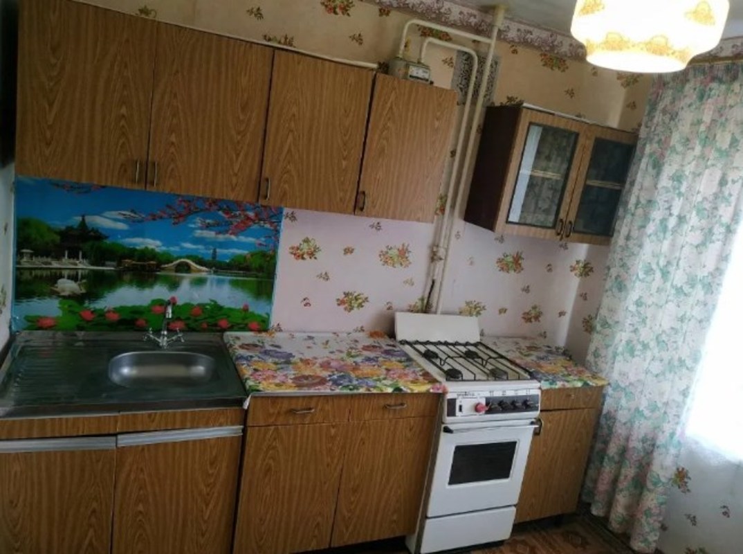 ������ 3-� ��������� �������� �� ������� ������ � 111273264 ���� 1