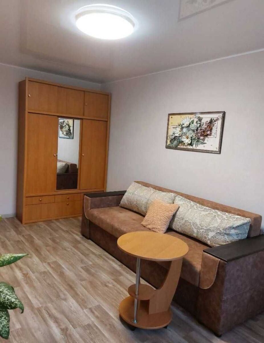Оренда квартири в Центральній частині міста код № 111-934-371 фото 1 Оренда квартири в Центральній частині міста код № 111-934-371 фото 1